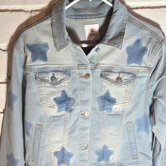 LuLaRoe Harvey  Denim Jean Crop Jacket - Blue with Stars - Patriotic - Picture 1 of 10